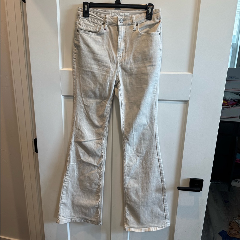 EUC Idyllwind Cream Flare Jeans